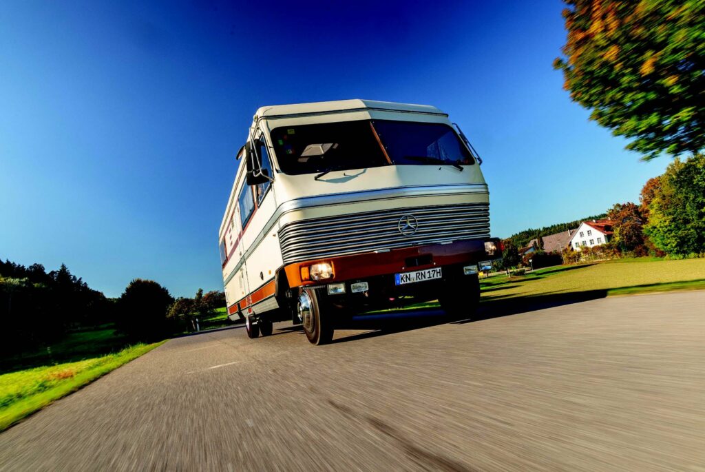 Hymer 900 on the road